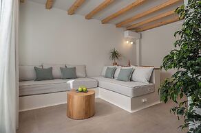 Castello Amorgos Suites