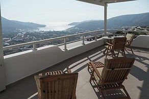 Castello Amorgos Suites