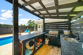 Beach House - 6th Street Retreat by PHG