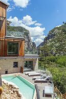 LA FORESTALE Luxury Ecolodge