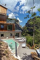 LA FORESTALE Luxury Ecolodge