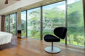 LA FORESTALE Luxury Ecolodge