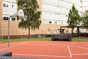 John Lester & Eddie Colman Courts