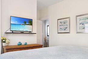 Barefoot Cottage B12 - Sea La Vie