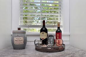 Barefoot Cottage B12 - Sea La Vie