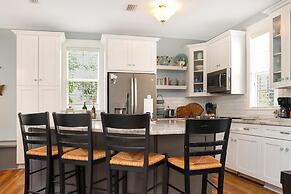 Barefoot Cottage B12 - Sea La Vie