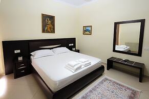 Opus Hotel