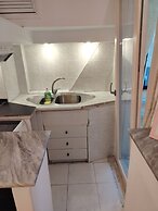 Cosy Open Large Studio By Galerious Parace D111
