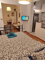 Cosy Open Large Studio By Galerious Parace D111
