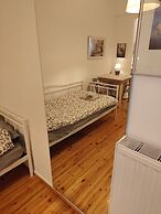 Cosy Open Large Studio By Galerious Parace D111