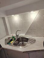 Cosy Open Large Studio By Galerious Parace D111