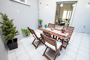 Mare Civitas Apartments