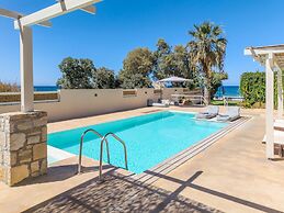 Almirikia Villa