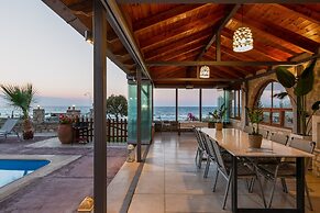 Golden Sand Beach Villa