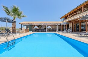 Golden Sand Beach Villa Villa