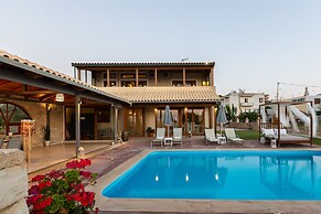 Golden Sand Beach Villa