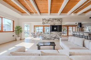Golden Sand Beach Villa Villa