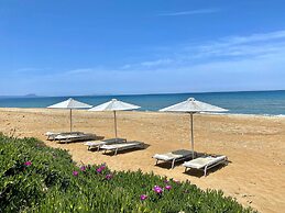 Golden Sand Beach Villa