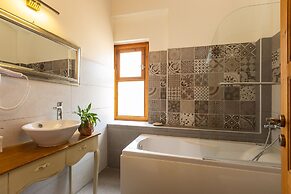 Golden Sand Beach Villa