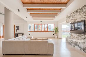 Golden Sand Beach Villa Villa