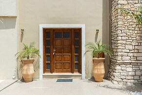 Golden Sand Beach Villa