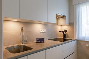 Huswell - Villa Near Beach With Double Parking