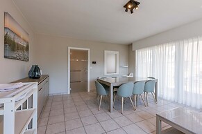 Huswell - Villa Near Beach With Double Parking
