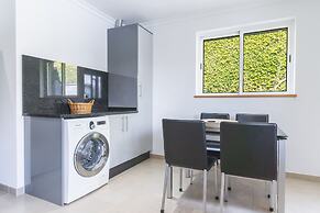 Palm Paradise by Atlantic Holiday