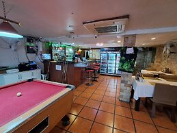 Namtip Bar & Guesthouse