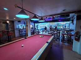 Namtip Bar & Guesthouse