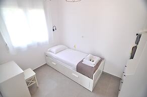 Zennova 29 Vourvourou Garden House