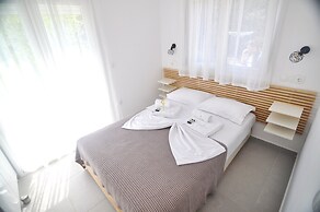 Zennova 29 Vourvourou Garden House