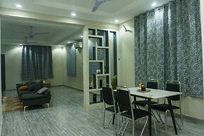 Breezy Mountain View