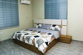 Breezy Mountain View