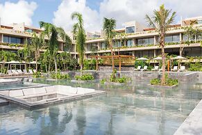 Luxury 2Bed MT D104 By Sandy Powerful