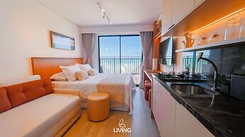 Ocean Art Park by Living