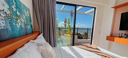 Ocean Art Park by Living