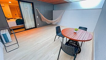 Ocean Art Park by Living