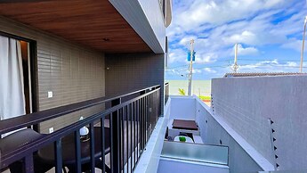 Ocean Art Park by Living
