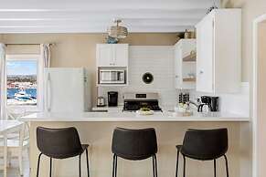 The Edgewater Condos by AvantStay