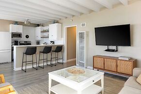 The Edgewater Condos by AvantStay