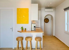 Apartment Mykonos  Greece excellent view