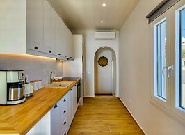 Apartment Mykonos  Greece excellent view