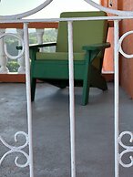 Basic Jealous Mountain One Bedroom Apartment