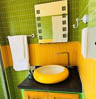 Basic Jealous Mountain One Bedroom Apartment