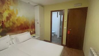 THE WAY HOTEL & SUITES