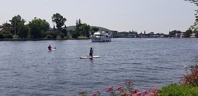 The Water's Edge Inn