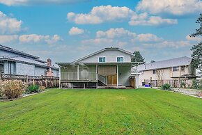 Vancouver Lake City Way Guesthouse