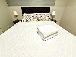 Vancouver Lake City Way Guesthouse