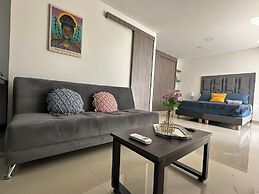 Nirvana ApartaHotel